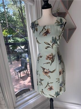 VINTAGE 90s Floral Light Sage Green Sheath Shift Dress - Elegant Size Small
